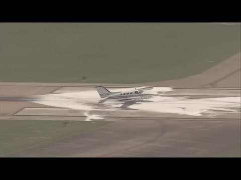 Landing gear issue prompts emergency landing at North Texas airport, officials say