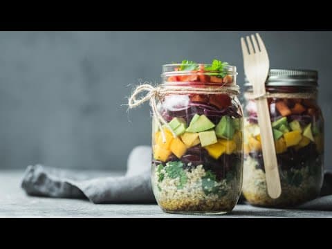 Registered Dietitian Annessa Chumbley shares easy meal prep tips for 2025