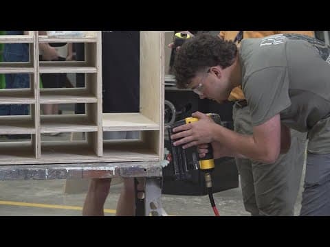 Students help with historic downtown Clinton project