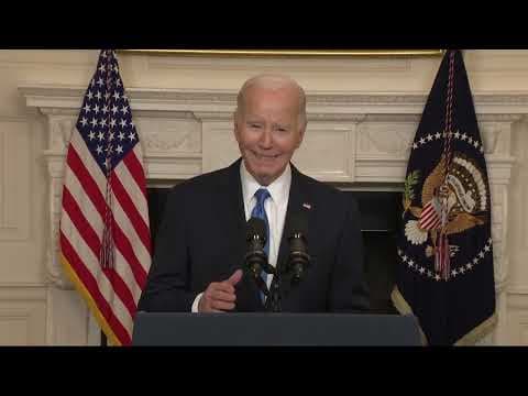 Biden urges House to take up Ukraine aid bill, says opposing it 'is playing into Putin’s hands'