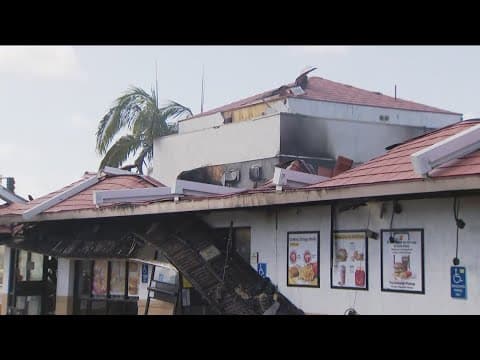 Fire destroys McDonald's restaurant in Spring Valley