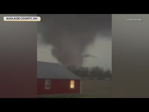 Deadly tornadoes touch down in Midwest