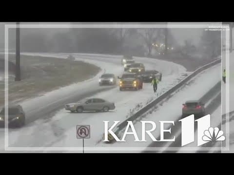 Snow causes messy commute Saturday morning