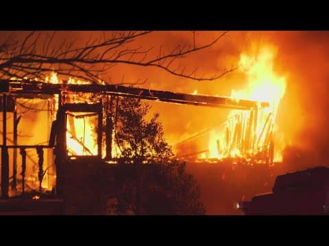 Massive fire in Houston's Heights under investigation