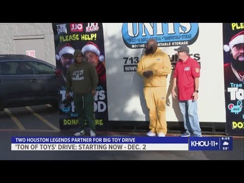 Houston rapper and radio personality team up to give kids a happy holiday season