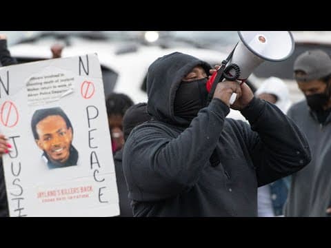 Akron temporarily bans use of nonlethal force on protesters