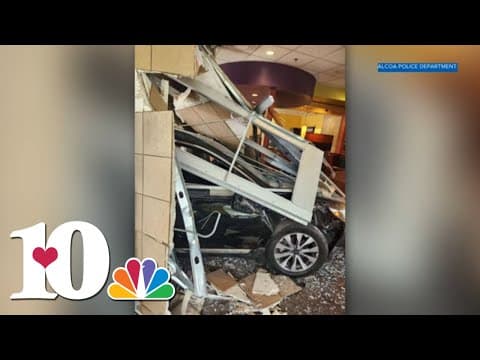 APD: No injuries reported after SUV crashes into Panera Bread in Alcoa