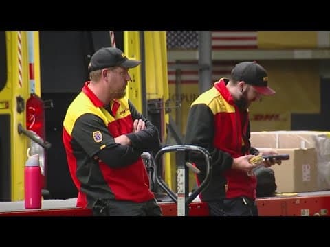 DHL will close the facility in Texas, affecting hundreds