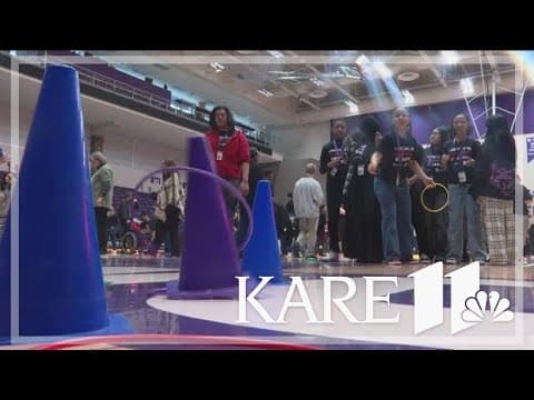 St. Paul students with, without special needs 'unify' on field trip