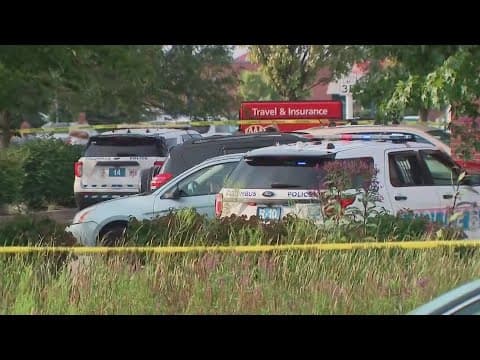 Police: Man fatally shot inside AutoZone near Polaris during possible robbery