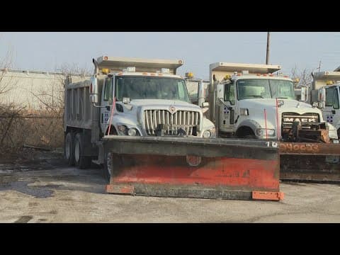 Road crews prepare for freezing rain, ice