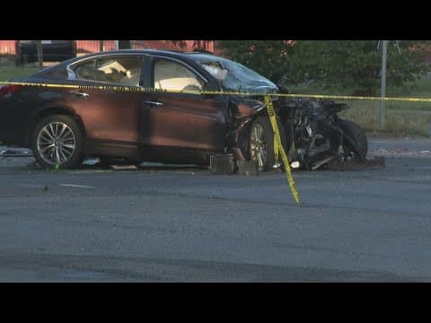 Woman killed, 4 minors hurt in Seat Pleasant crash