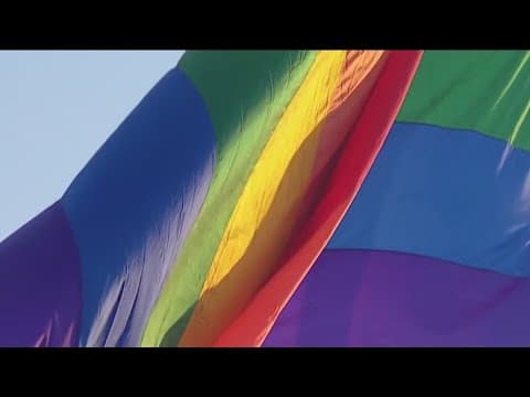 Carlsbad fails to pass city hall commemorative flag policy, will only fly state and national flags