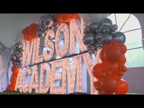 UT cuts the ribbon on new 'Alan and Wendy Wilson Communication and Leadership Academy'