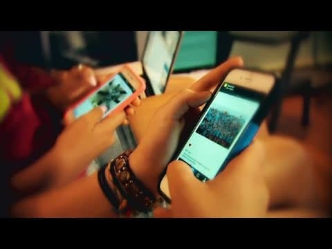 Surgeon General calls for warning label on social media apps