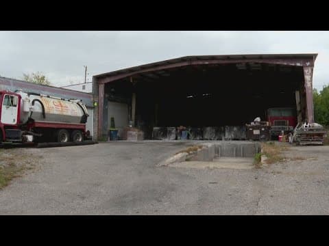 Neighbors concerned about odor, leaking waste from Fountain Square business
