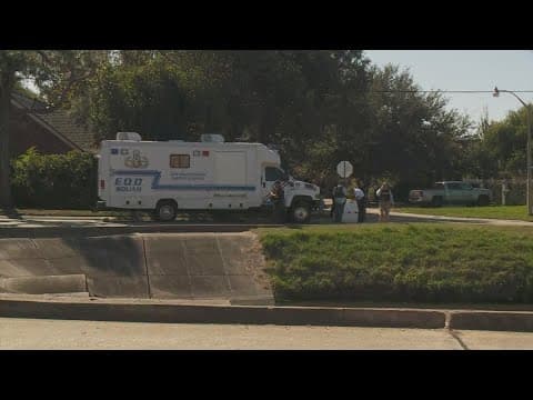 JPSO: SWAT team in standoff with man barricaded inside Metairie home