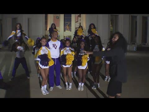 Prairie View A&M cheer team ready for State Fair Classic