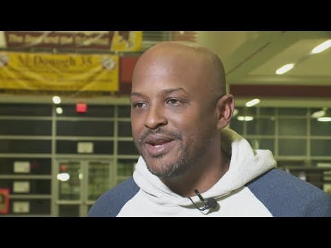 Students set out to call on city leaders to stop violent crime