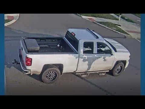 Police: Man exposes himself to Hilliard student walking to school