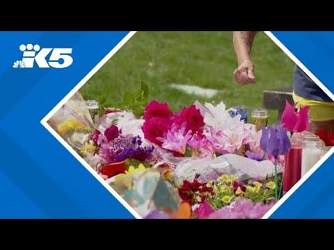 Grieving community members honor slain Wenatchee children