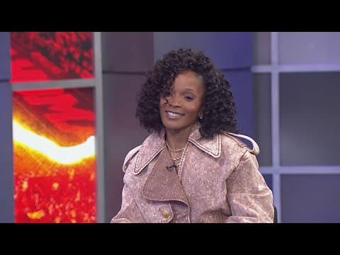 'First Lady of Texas Football' talks fashion, football ahead of Red River Rivalry game