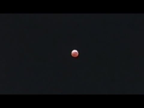 Total lunar eclipse graces the night sky in central Ohio