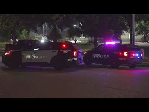 Crash leads to fight, shooting and chase between two cars that ended at hospital, Houston police say