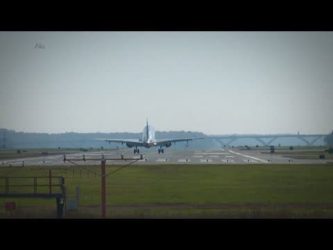 United Airlines flight loses tire after takeoff, lands safely