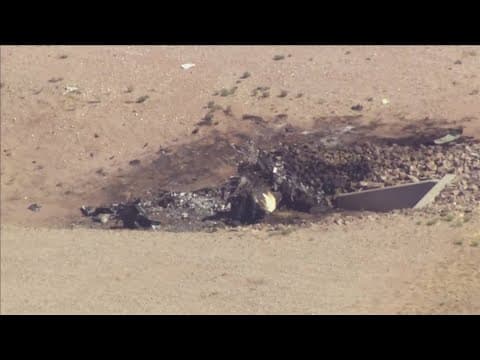 2 people are dead in a small plane collision at an Arizona airport with no control tower