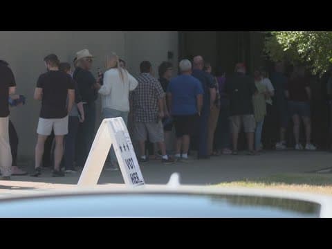 Dallas County extends early voting hours following first-day fiasco
