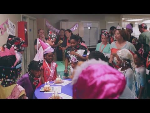 This nonprofit provides birthday parties for children experiencing homelessness