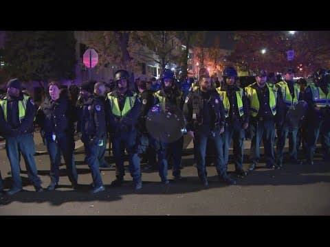 Protests erupt outside DNC headquarters overnight calling for ceasefire