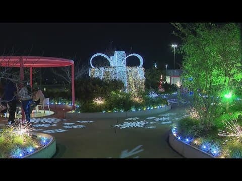 'Post' in downtown Houston hosts New Year's Eve party