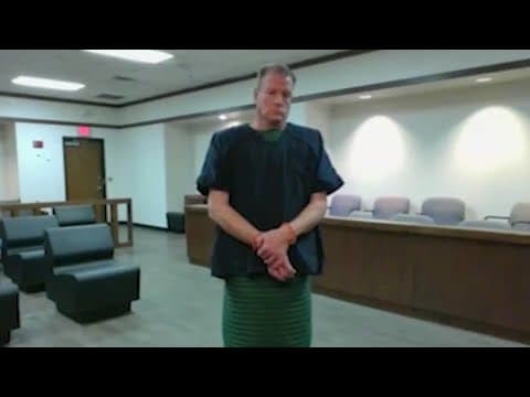 $900K bond set for Katy ISD high school teacher accused of producing child porn at school, local poo