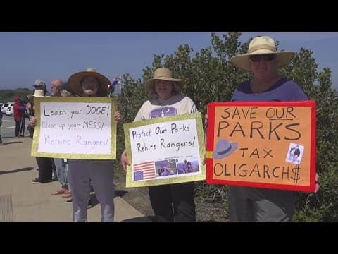 San Diegans rally to protect national parks at Cabrillo National Monument