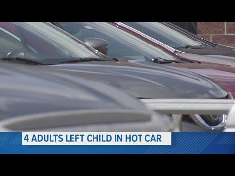 4 adults accused of leaving toddler in hot car while they shopped
