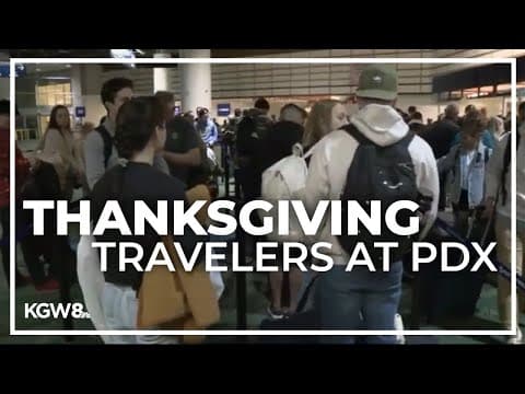 Travelers head to PDX for Thanksgiving weekend