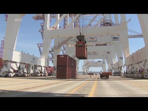 Thousands of port workers threaten a strike, with potential impacts on supply chain