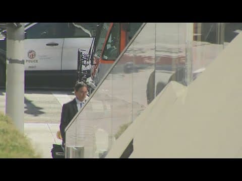 Doctor who helped supply Matthew Perry with ketamine pleads guilty to drug charge