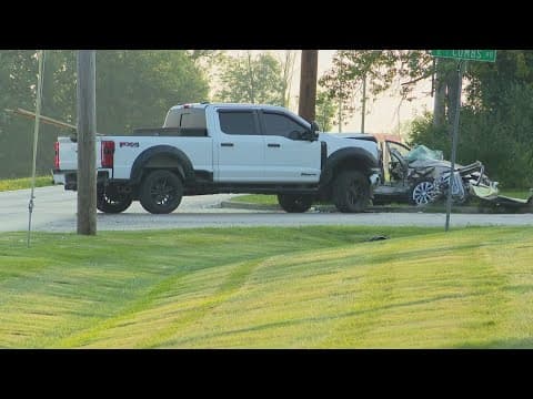 76-year-old woman killed in crash near Greenwood