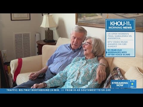 91-year-old former Houston Symphony chorus member serenades his wife after nearly losing his voice