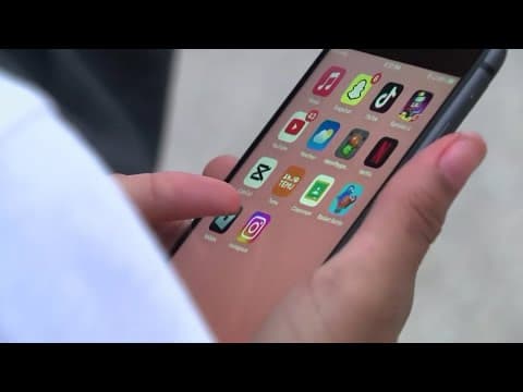 Cell phone ban in Louisiana schools begins this fall