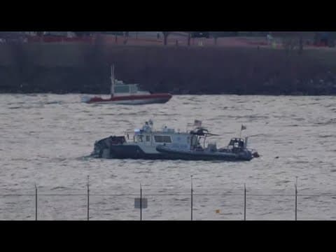 Latest details in midair collision near D.C. | Last two soldiers' bodies found