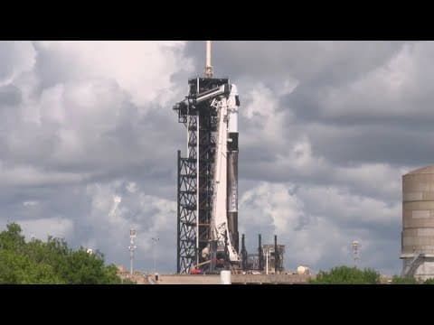 FAA grounds SpaceX after booster rocket explosion