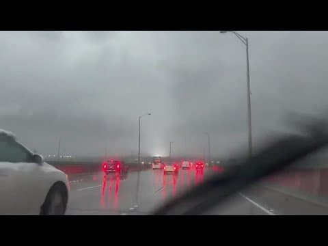 Possible tornado seen on bridge overlooking Algiers