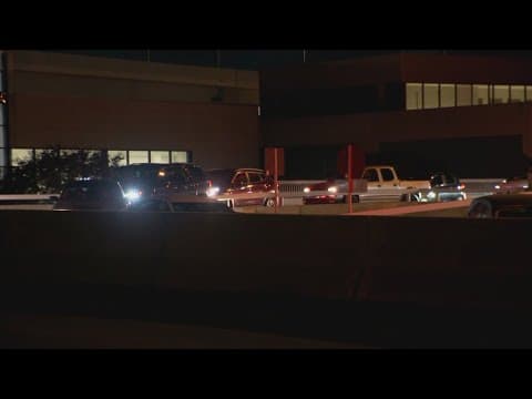 Holiday travel causes major traffic jam at DFW Airport