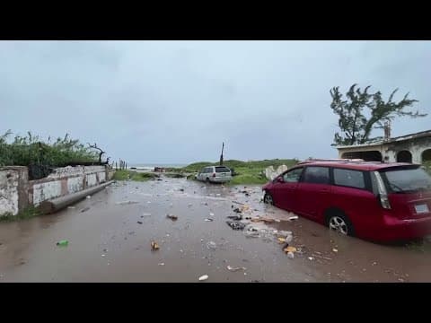 Hurricane Beryl lashes Jamaica with 140 mph winds