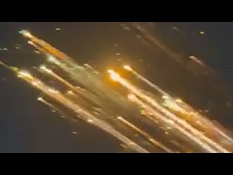 SpaceX rocket debris burns up re-entering the atmosphere over Turks and Caicos (Jan. 16 2025)