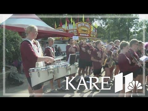 Fergus Falls marching band brings the beat to the KARE 11 Barn